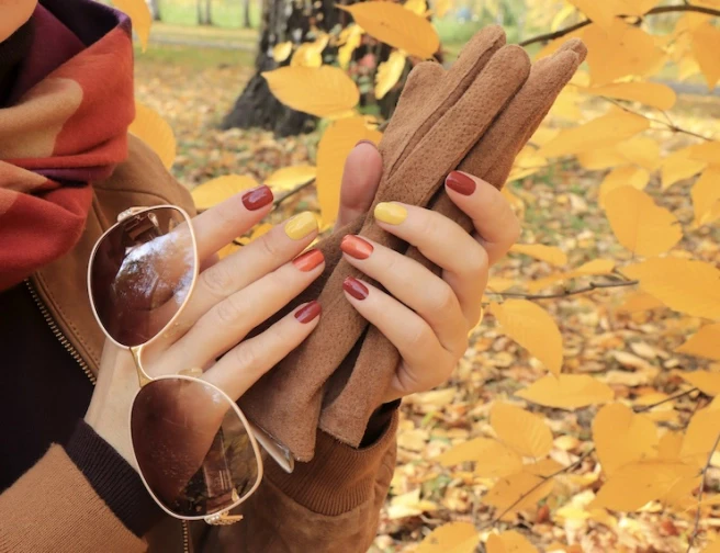 #FallNails: Vytvořte si podzimní manikúru podle Instagramu