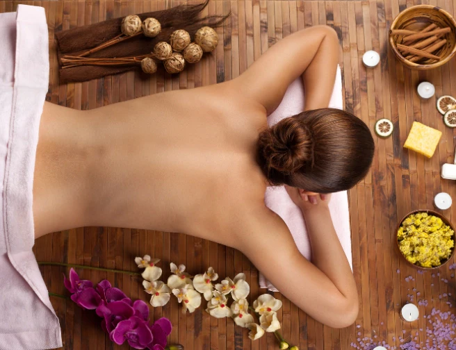 Hýčkání na druhou aneb Co s sebou do lázní či wellness