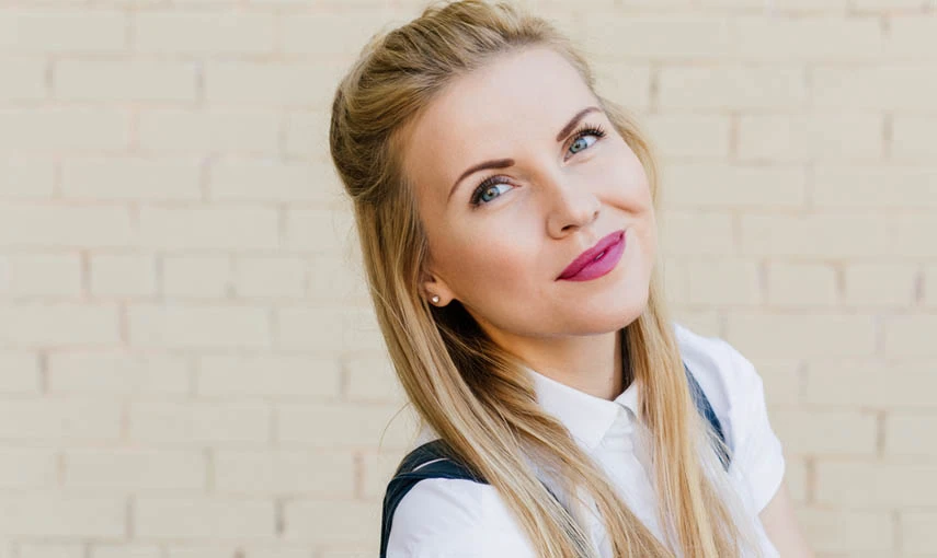 Trápí vás odstávající uši? Chytré tipy, jak je schovat hlavní banner