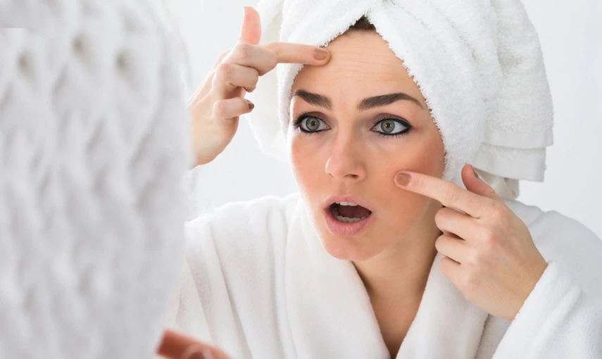 Problematická pleť: Co je víc než make-up? hlavní banner