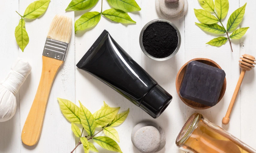 Skincare průvodce: Aktivní uhlí hlavní banner