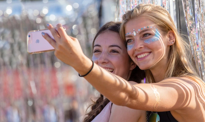 Královnou festivalu: 3 trendy ve zdobení, které musíte znát hlavní banner